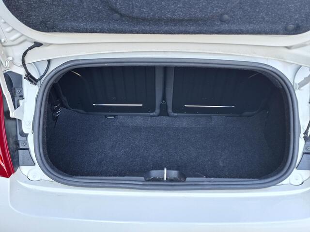 Fiat 500C 1.0 Hybrid Sport, cabrio, cruise, carplay