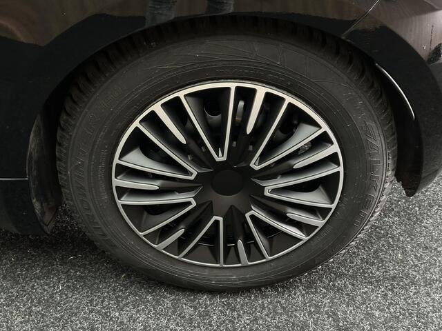 Fiat 500C La Prima 42 kWh Cabrio Camera Stoelverwarming Navi