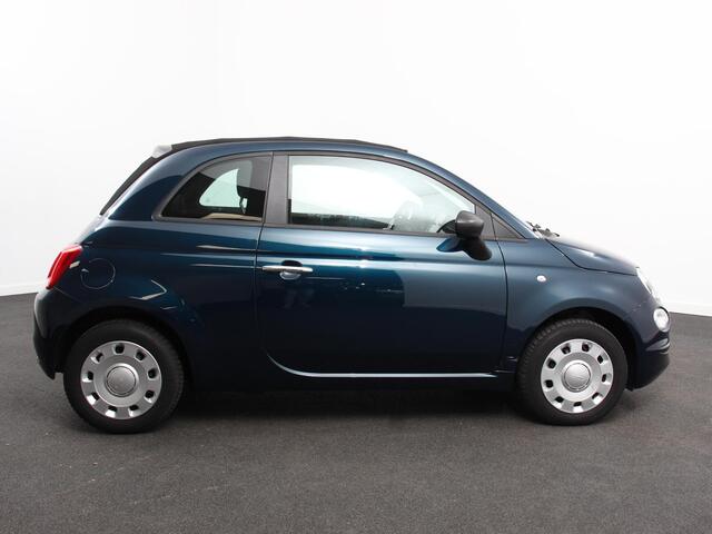 Fiat 500C 1.0 Hybrid Vita Cabrio Airco LED Parkeersensoren achter Cruise control Radio Apple Carplay/ Android Auto