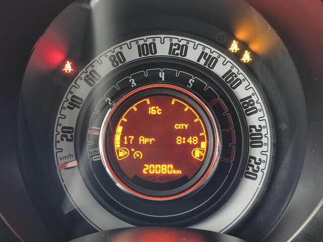 Fiat 500C 1.0 Hybrid Club | Apple CarPlay / Android Auto | Cruise Control | Parkeersensoren | DAB+ |