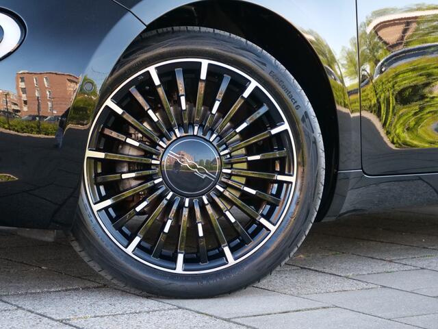 Fiat 500C La Prima 42 kWh 119 Pk Automaat Navigatie / DAB / Apple Carplay / Camera