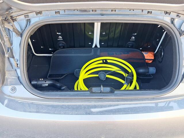 Fiat 500C La Prima 42 kWh | SOH: nnb | Climate | Camera | Adaptive CC | Blindspot |