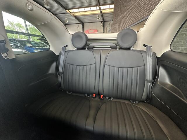 Fiat 500C 0.9 TwinAir Turbo Lounge | Automaat | 5dkm | Nieuwstaat | Xenon | Carplay | Leer | Interesse, Proefrit? Bel of app met: 06-24 28 28 42 / 06-42130156