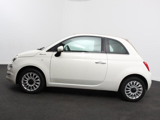 Fiat 500C 1.0 Hybrid Dolcevita Half lederen bekleding Climate control Cruise control Parkeersensoren achter Lichtmetalen velgen Apple Carplay/ Android Auto