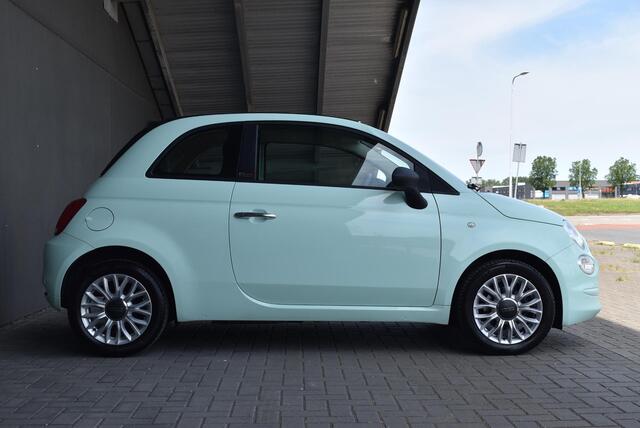 Fiat 500C 0.9 TwinAir Turbo Young | Navigatie | Apple Carplay/Android Auto | Parkeersensoren