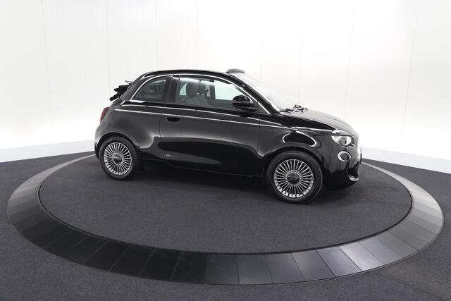 Fiat 500C Icon 42 kWh | 95,7% SOH | Convenience Pack | Camera | Dodehoekdetectie | Stoelverwarming
