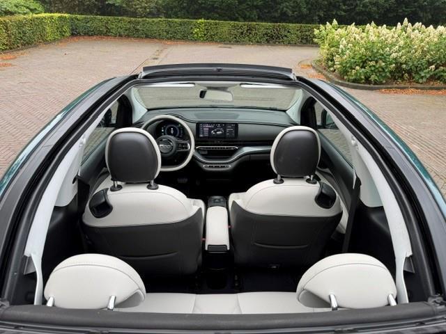 Fiat 500C Cabriolet BEV 42kWh LA PRIMA SOH 93%/Leer/Acarplay/Full led/Fabrieksgarantie