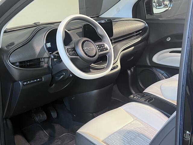 Fiat 500C La Prima 42 kWh * Stoelverwarming * Auto in prachtige staat!