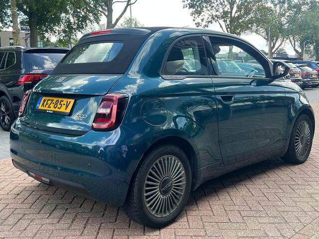 Fiat 500C RED 42 kWh 118PK SOH 93,3% | Stoelverwarming | Cruise Control | Navigatie | Carplay |