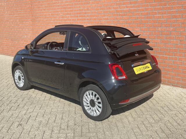 Fiat 500C 1.0 Hybrid 69pk Dolcevita Navigatie Apple Carplay/Android Auto Parkeersensor achter Cruise Control Climatronic