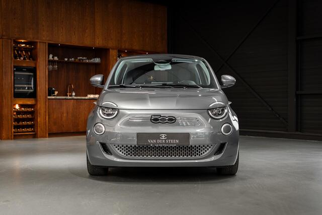 Fiat 500C Icon 42 kWh Camera | Dodehoekdetectie