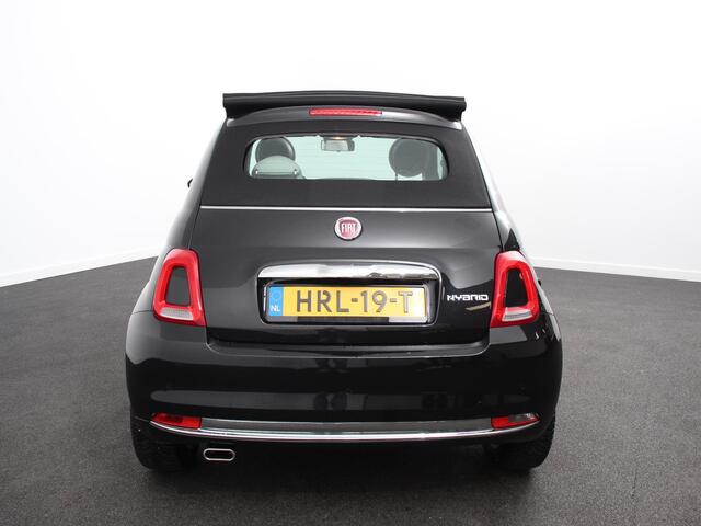 Fiat 500C 1.0 Hybrid Dolcevita Leder Navigatie Apple Carplay/Android Auto Parkeersensoren achter Cruise Control Climate Control