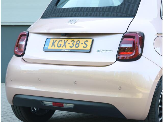 Fiat 500C 1.0 Hybrid La Prima | 8 jaar garantie | Apple Carplay/Android Auto | Navigatie | Climate Control | Camera | Verwarmde voorstoelen