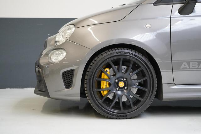 Fiat 500C ABARTH 1.4 T-Jet 180pk Competizione Automaat | Beats Audio | Navigatie | Parkeersensoren | DAB+