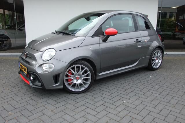 Fiat 500C ABARTH 1.4 T-Jet Competizione/ 180PK/ SABELT stoelen/ Beats audio/ KW schroefset/ Brembo