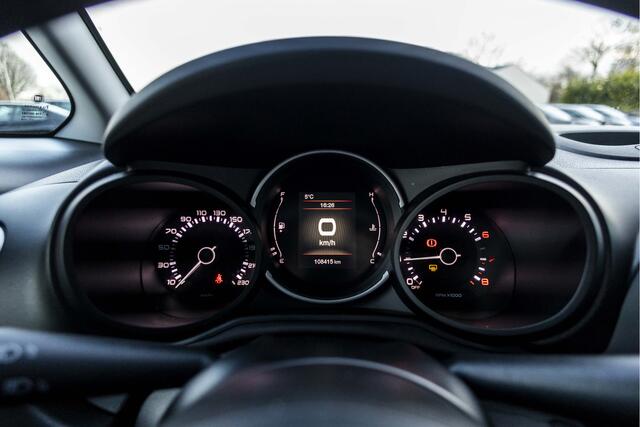 Fiat 500L FIAT 1.4-16V Cross | Camera | Carplay | Cruise