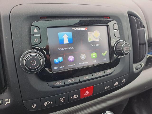 Fiat 500L 0.9 TwinAir Lounge 1e eig. / Panoramadak / Navigatie / Parkeersensoren / Trekhaak