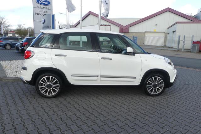 Fiat 500L Fiat LOUNGE,CAMERA,APP CARPLAY,CRUISE CONTROL,AIRCO.