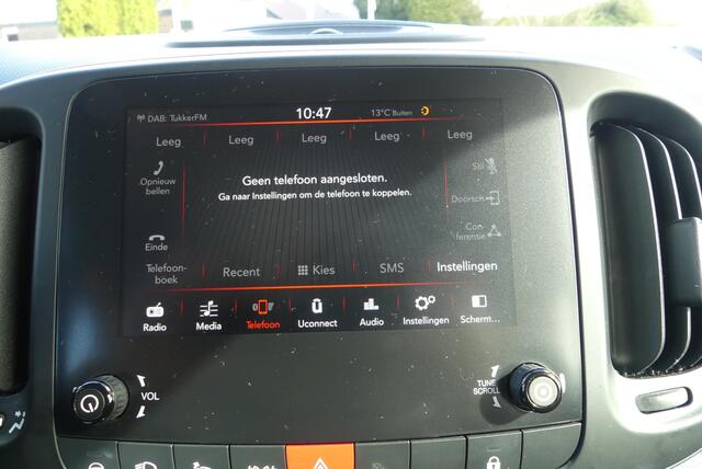 Fiat 500L Fiat LOUNGE,CAMERA,APP CARPLAY,CRUISE CONTROL,AIRCO.