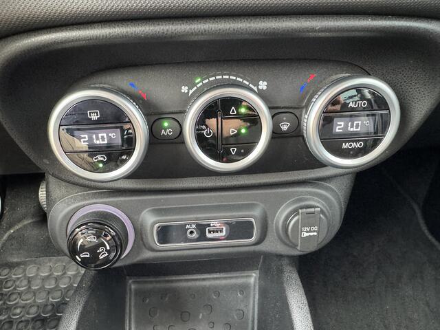 Fiat 500L 0.9 TwinAir Cross Navigatie Climate Control Achteruitrijcamera Trekhaak info: M.Safari 0492588976