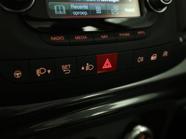 Fiat 500L 0.9 TwinAir PopStar (PANORAMADAK, NAVIGATIE, STOELVERWARMING, SPORTSTOELEN, LM VELGEN, NIEUWSTAAT)