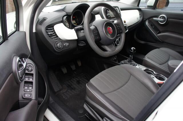 Fiat 500X 1.4 T M-AIR LOUNGE 1eEIG/NAVI/KEYLESS/CRUISE/PDC/XENON/18INCH AL