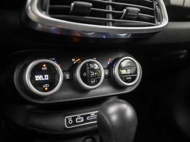 Fiat 500X 1.4 Turbo MultiAir Sport Lounge 141Pk Automaat (NAVIGATIE, CLIMATE, GETINT GLAS, LEDEREN SPORTSTOELEN, XENON, CRUISE, LM VELGEN, NIEUWSTAAT)