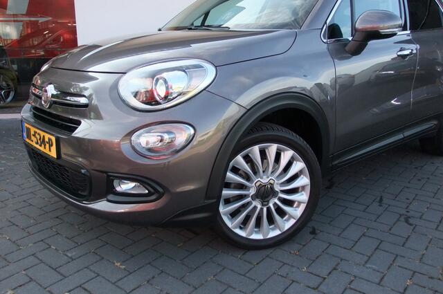 Fiat 500X 1.4 Turbo MultiAir Lounge/ Xenon/ All-season/ Afneembare trekhaak
