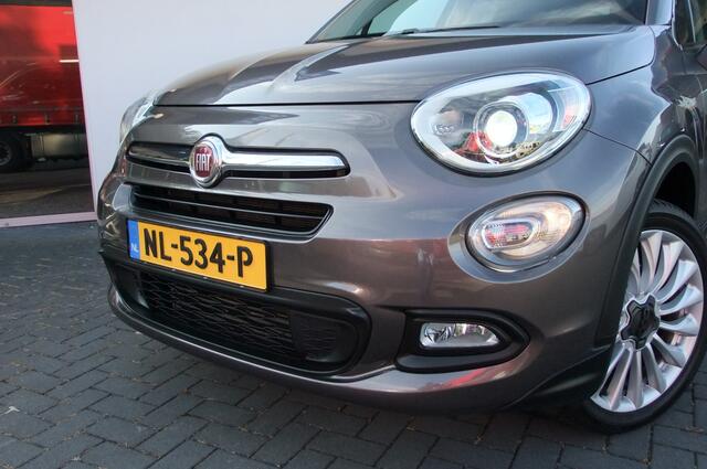 Fiat 500X 1.4 Turbo MultiAir Lounge/ Xenon/ All-season/ Afneembare trekhaak