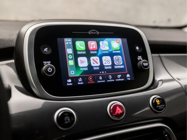 Fiat 500X 1.0 GSE Lounge (APPLE CARPLAY, GROOT NAVI, CLIMATE, KEYLESS, LEDER, SPORTSTOELEN, DAB+, CRUISE, PARKEERSENSOREN, NIEUWSTAAT)