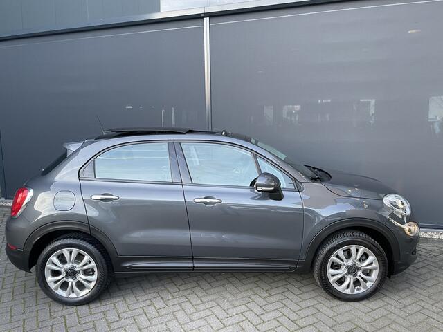 Fiat 500X 1.4 Turbo MultiAir PopStar Schuif/ kanteldak - Airco - Cruise control - Navigatie - Parkeersensor achter - All season banden - Stuur multifunctioneel - Bluetooth - Stuur leder - Mistlampen voor - Licht metalen velgen 1