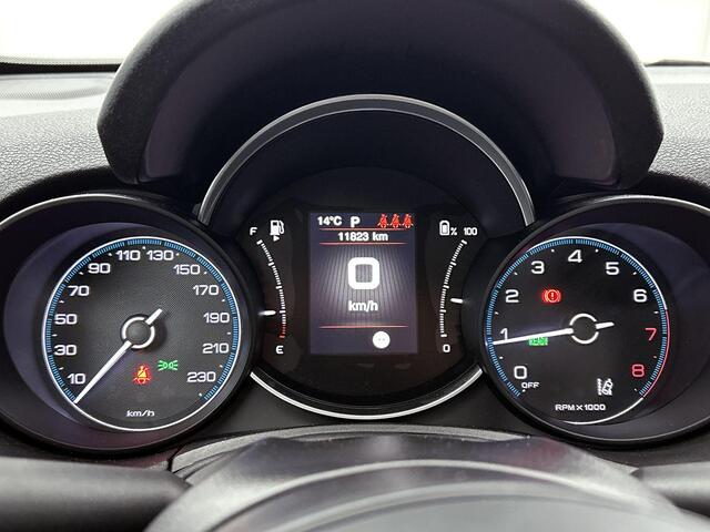 Fiat 500X 1.5 Hybrid | Climate Controle | parkeersensoren voor + achter | Camera | Cruise Controle |