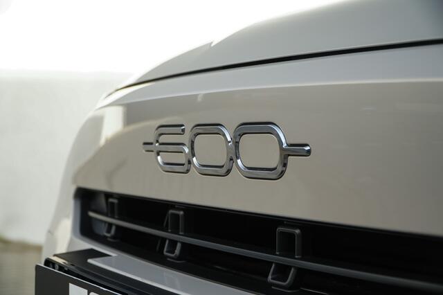 Fiat 600 1.2 Hybrid 100 PK La Prima | Navi | Camera | Carplay