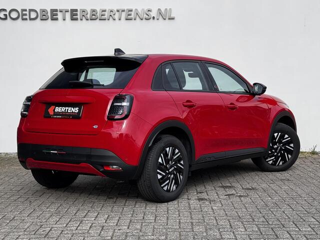 Fiat 600 600e RED 54 kWh | 3-fase | Apple Carplay | Binnenkort meer foto's