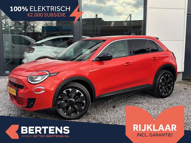 Fiat 600 600e La Prima 54 kWh | Rijklaar geleverd | Zeer compleet! |