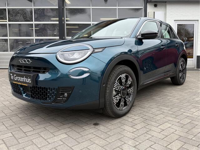 Fiat 600 1.2 Hybrid 136 Urban