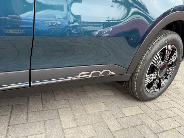 Fiat 600 1.2 Hybrid 136 Urban