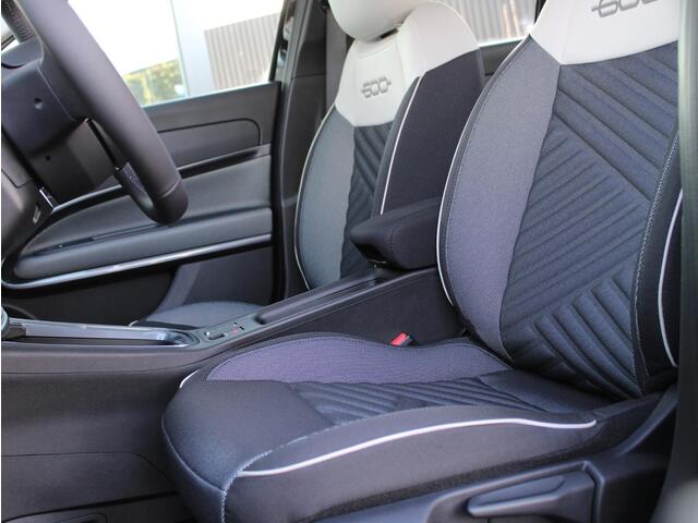 Fiat 600 600e Urban 54 kWh VOORRAAD KORTING