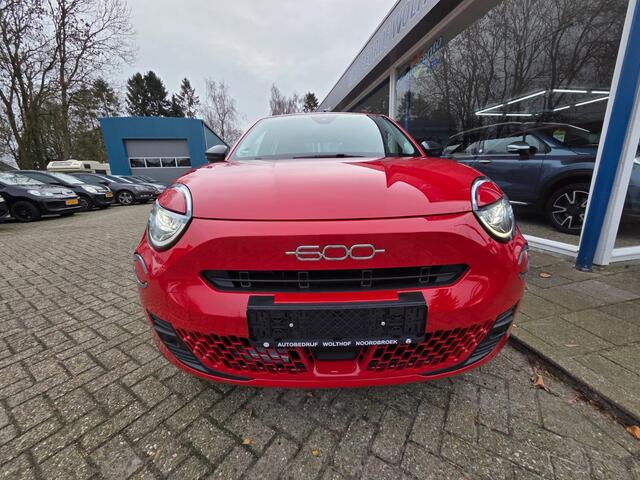 Fiat 600 1.2 Hybrid 125 jaar edition