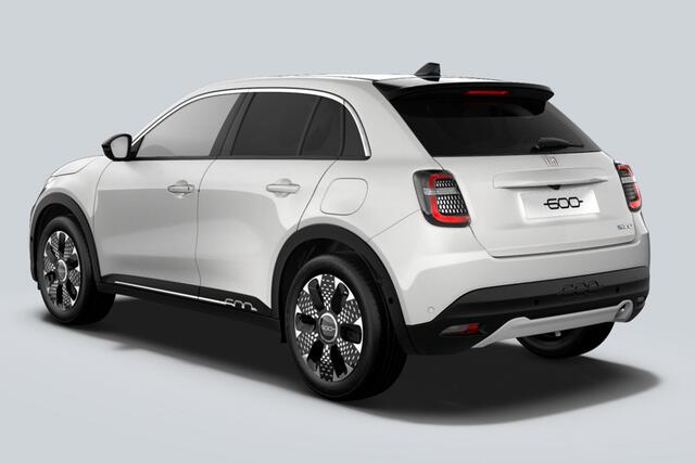 Fiat 600 1.2 Hybrid La Prima Carplay, Leder Komt binnen eind december