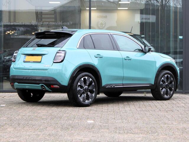 Fiat 600 1.2 Hybrid La Prima VOORRAAD KORTING