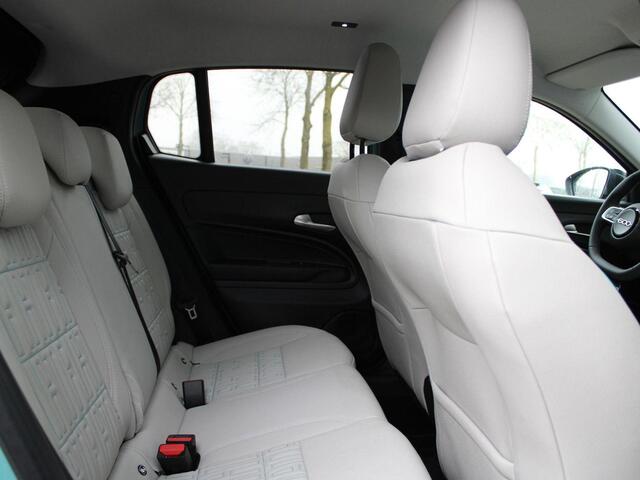 Fiat 600 1.2 Hybrid La Prima VOORRAAD KORTING