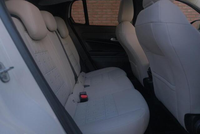 Fiat 600 1.2 Hybrid 110pk DCT6 La Prima | Navi | App Connect | Adaptive Cruise | Climate | Keyless | Camera | Leder | Elektrische Achterklep