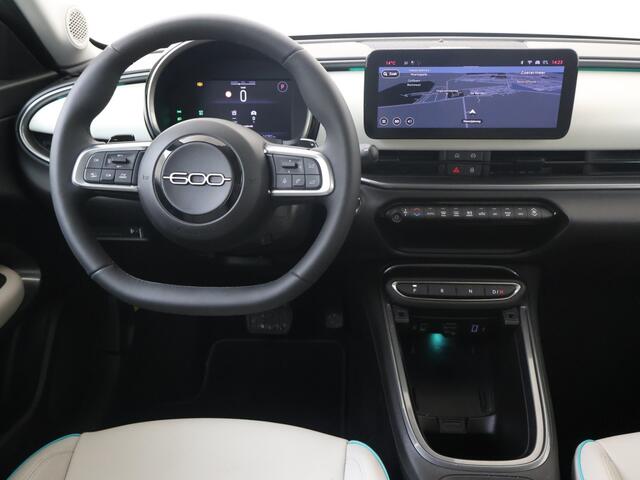 Fiat 600 1.2 Hybrid La Prima | Navi | Adapt. Cruise | Stoelverwarming