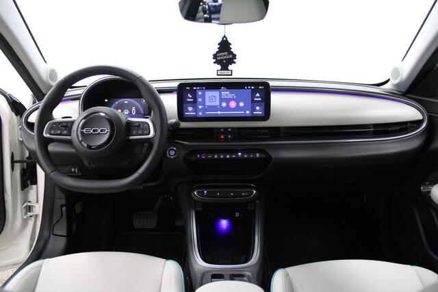 Fiat 600 1.2 Hybrid La Prima