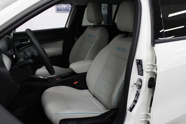 Fiat 600 1.2 Hybrid La Prima