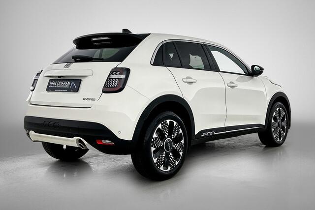 Fiat 600 1.2 Hybrid La Prima Carplay, Leder, Camera