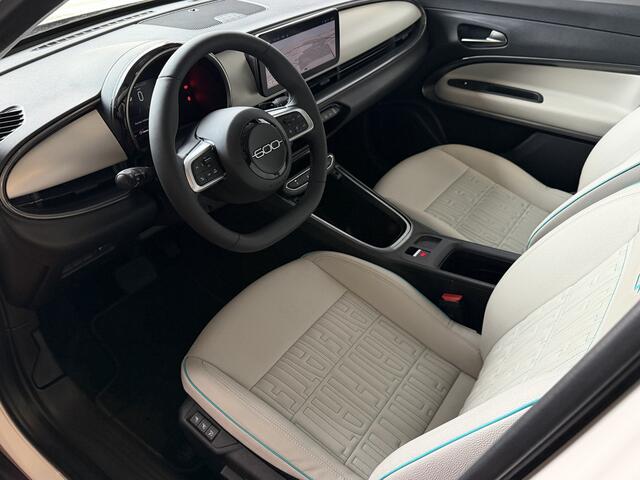 Fiat 600 1.2 HYBRID LA PRIMA LEER MASSAGE ELEK.STOEL CAMERA CARPLAY ADAP.CRUISE STOELVERW. ELEK.KLEP 18''LMV ? Top Auto Fiat Wijchen , 30 Jaar ervaring in Fiat , Wij leveren de : Icon / La Prima / Pop / Sport . Urban / Benzine / Hybrid . Met Fabrieksgarantie ?