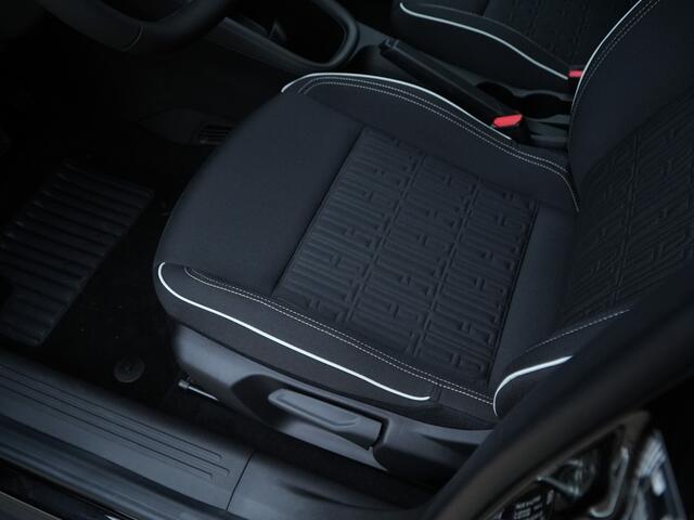 Fiat 600 1.2 Hybrid 100 PK Urban | Carplay | Winter | Cruise | Rijklaar