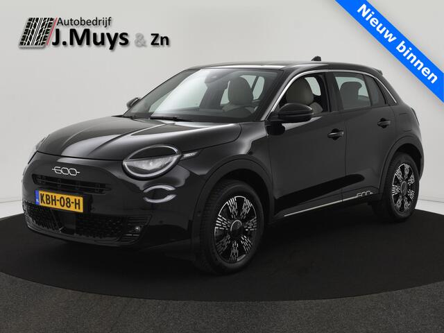Fiat 600 1.2 Hybrid Urban CAMERA|STOELVERW|BLIS|LED|CARPLAY|17INCH|CLIMA|PDC